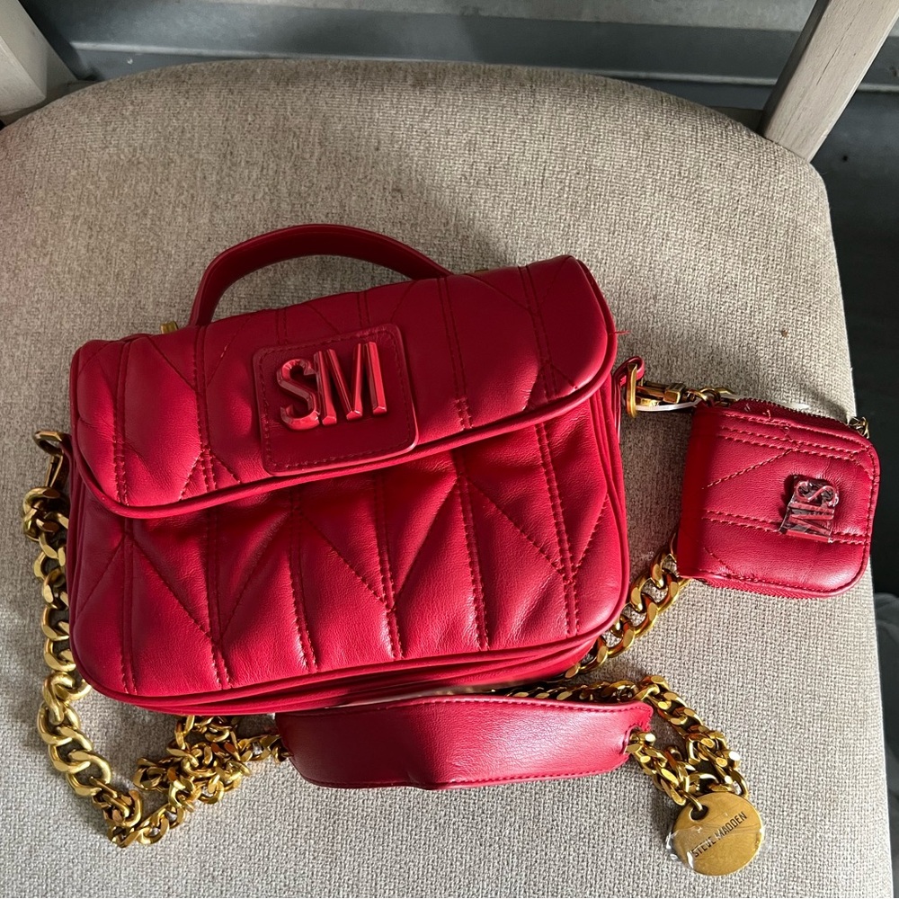 Steve Madden, Red Quilted Women's Bag with Gold Chain
